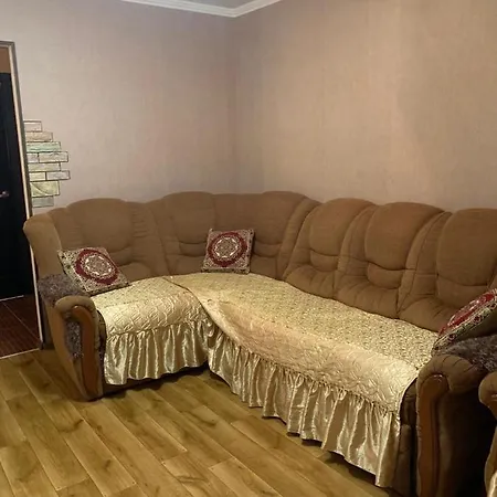 139а проспект добровольского уютная трех комнатная в одессе Apartment Odesa