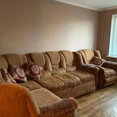 139а проспект добровольского уютная трех комнатная в одессе Apartment Odesa