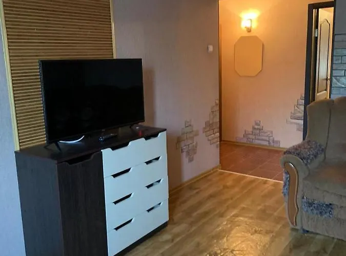 139а проспект добровольского уютная трех комнатная в одессе Apartment