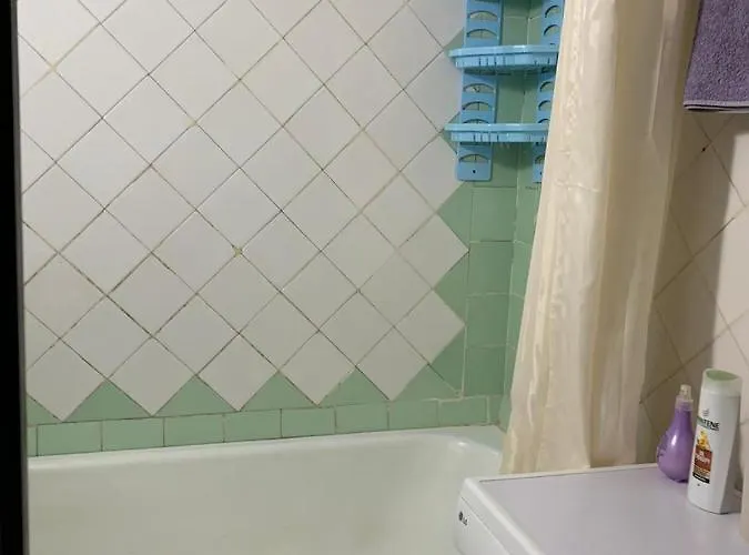 139а проспект добровольского уютная трех комнатная в одессе Apartment