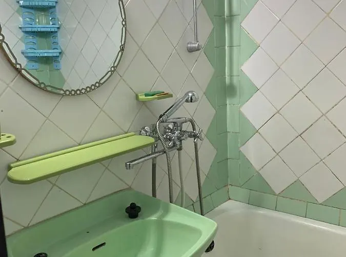 уютная трех комнатная по проспекту добровольского 139а * Одеса